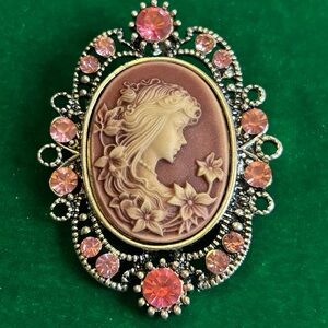 Elegant Cameo Brooch with Pink Rhinestone Accents